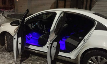 RGB світлодіодна стрічка для освітлення салону автомобіля з пультом дистанційного керування 4 шт х 9 світлодіодів ELITE LUX EL-1228